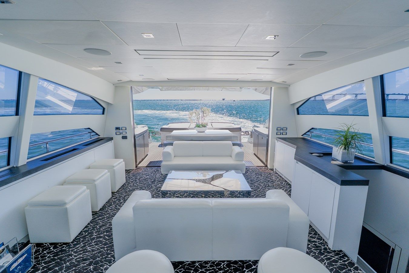 Buy a yacht HAWK 2010