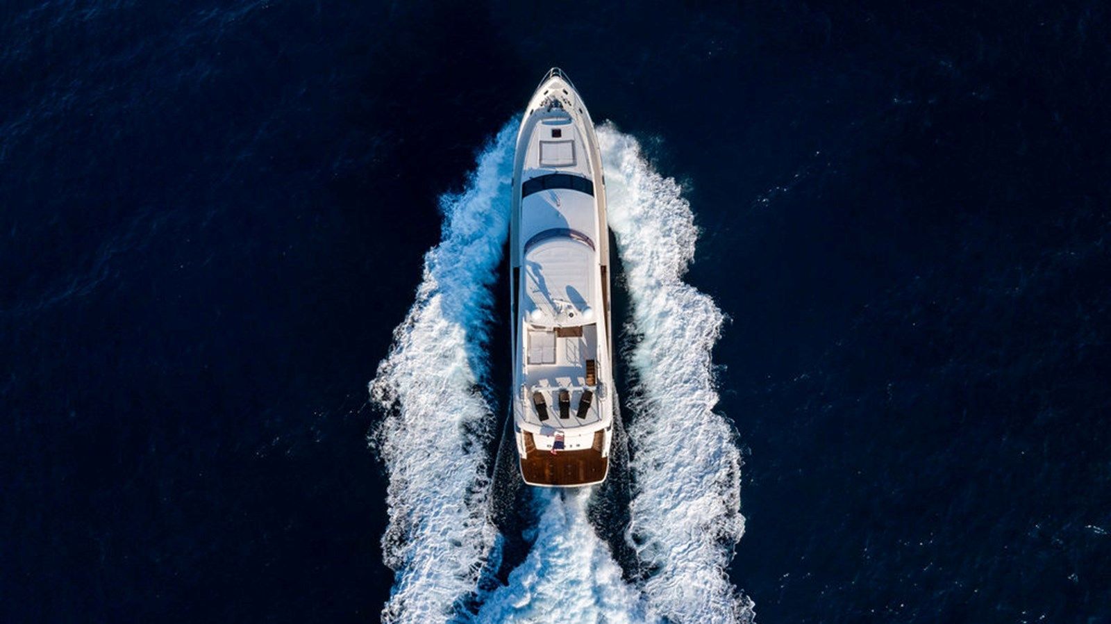 Buy a Oasis (Copy) 2010 at Shestakov Yacht Sales