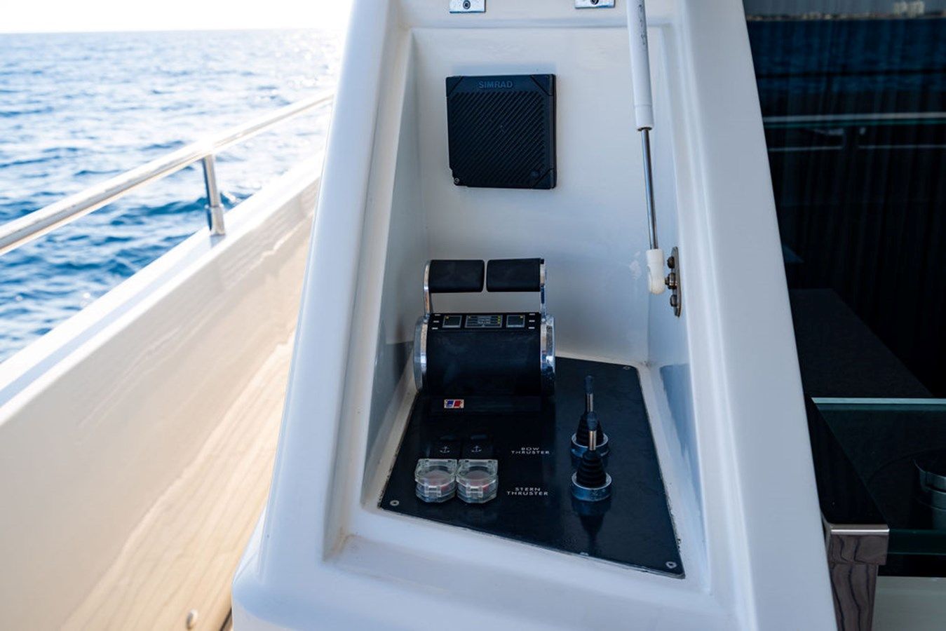 Oasis (Copy) 95 Motor Yacht price