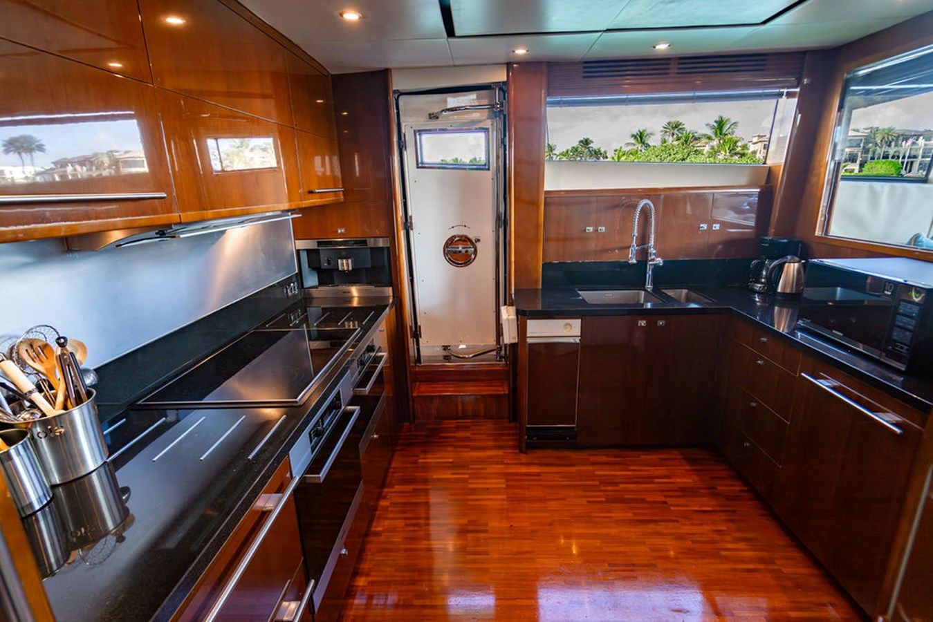 Oasis (Copy) yacht sale