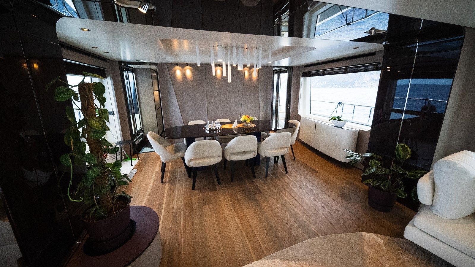 ANA - Azimut Yachts price