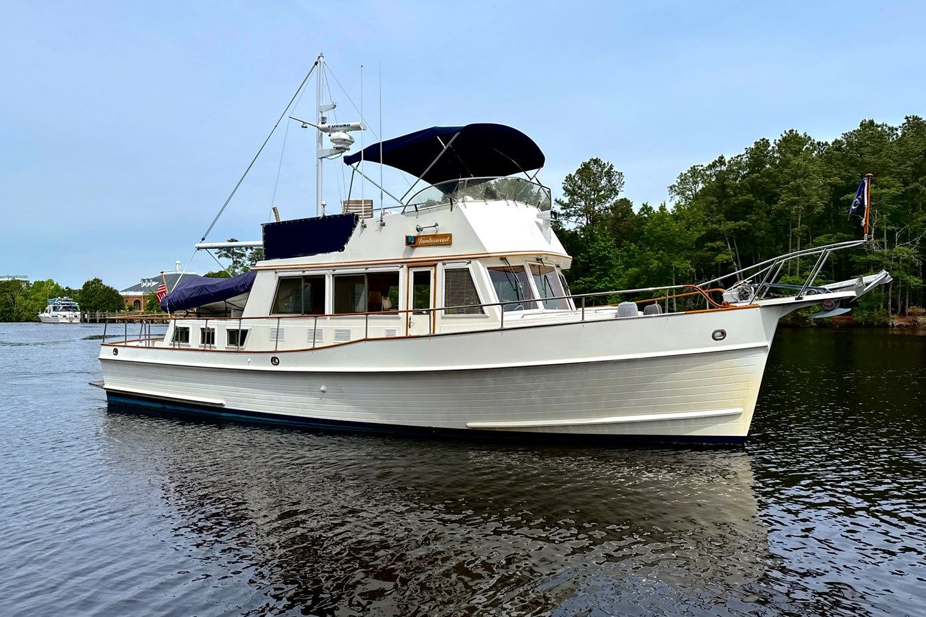 best yacht sales deals TUMBLEWEED - GRAND BANKS MARINE