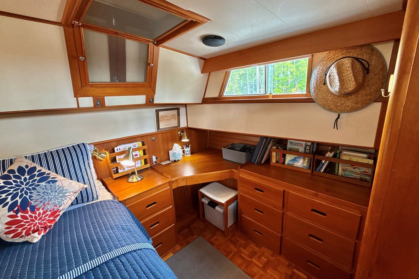 Buy a yacht TUMBLEWEED - GRAND BANKS MARINE
