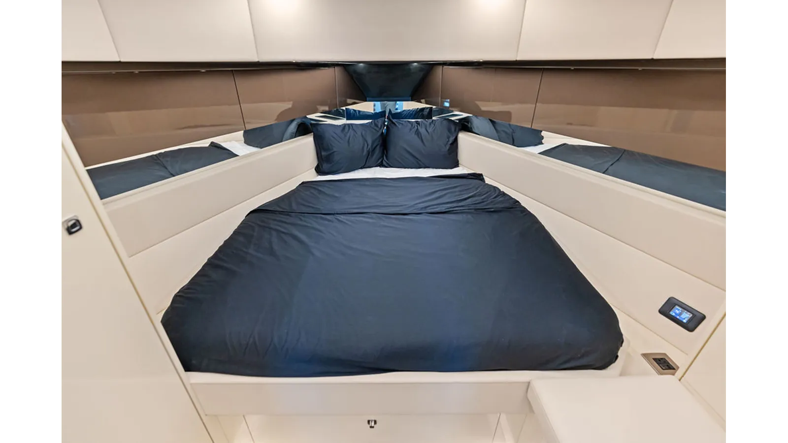 Buy a yacht FELICITA