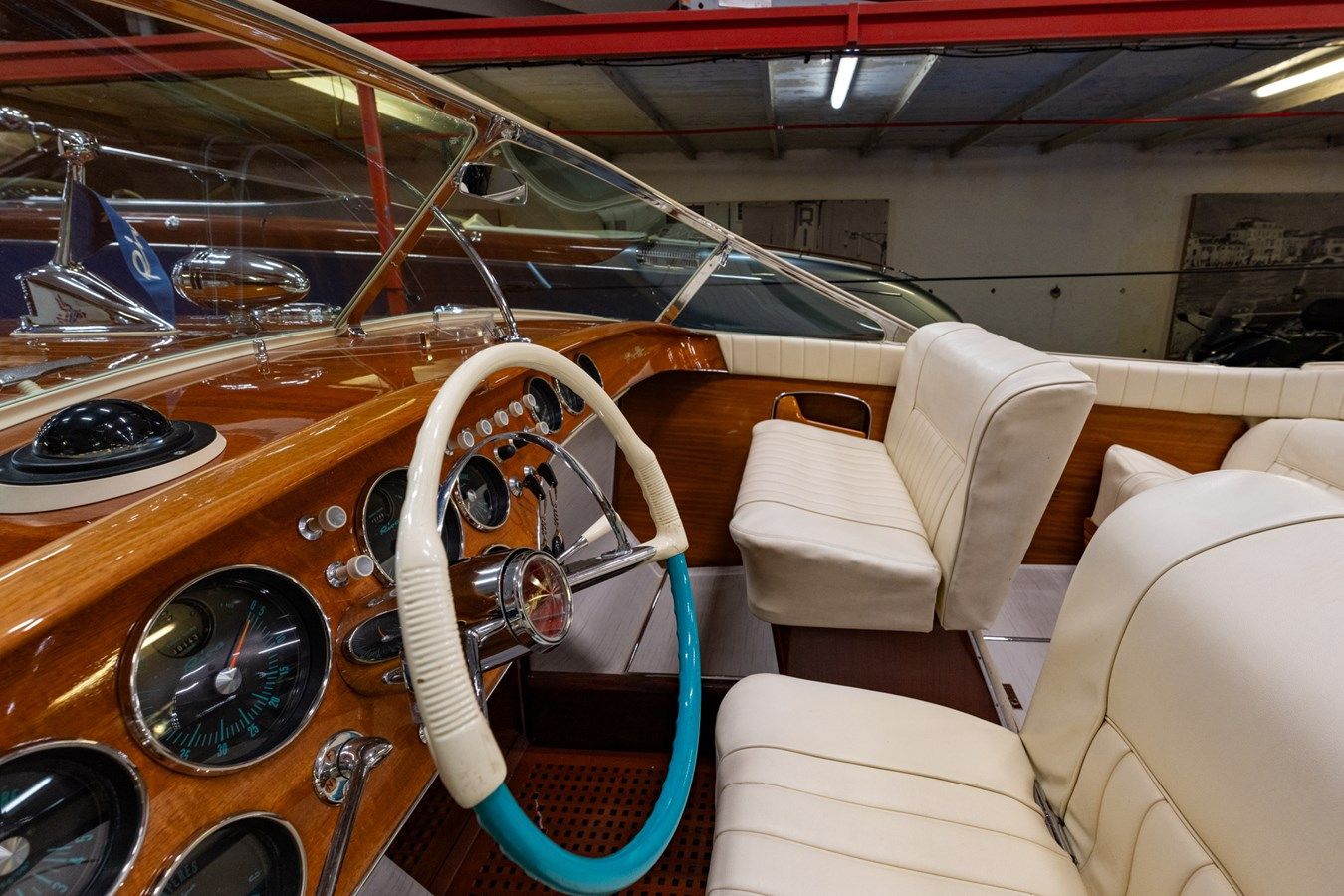 the best price on TOO XSIV 1968