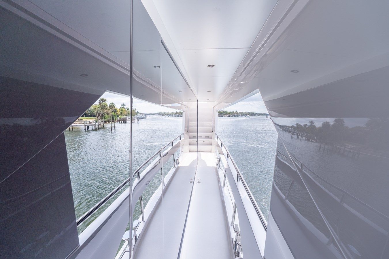 Купить SHERI LYNN - HORIZON MOTOR YACHTS