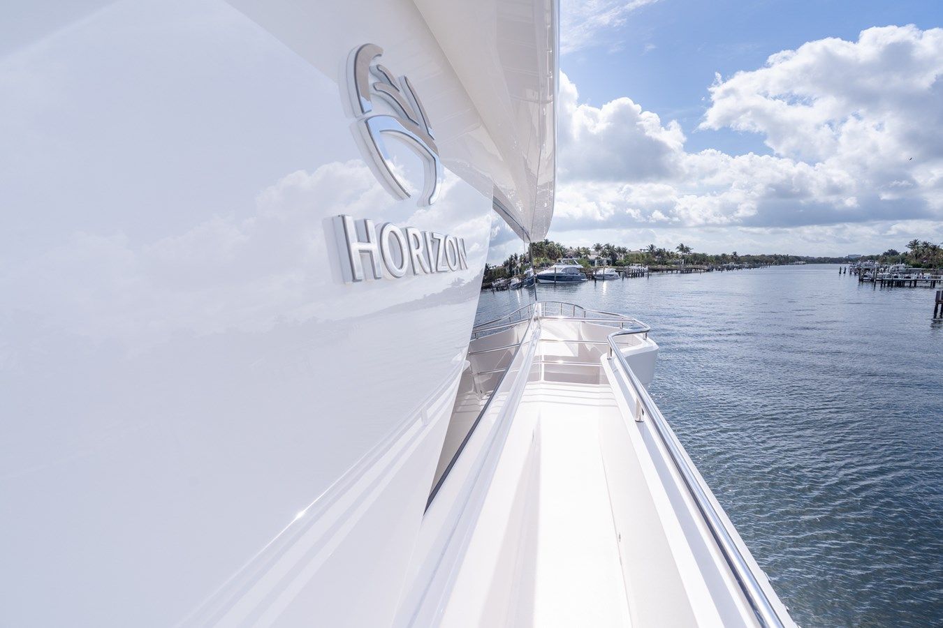 Купить SHERI LYNN - HORIZON MOTOR YACHTS