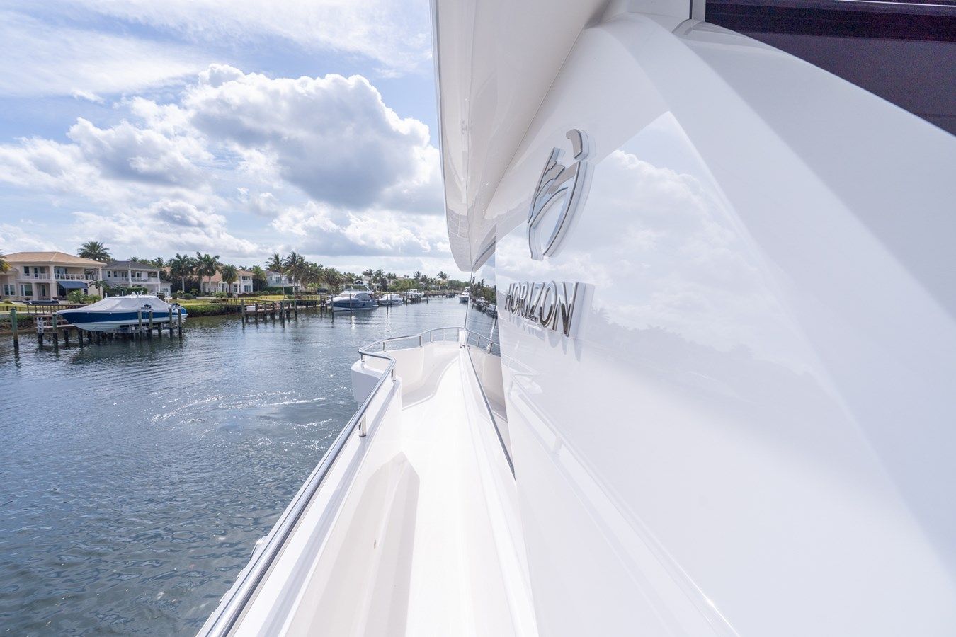 Лучшая цена на SHERI LYNN - HORIZON MOTOR YACHTS