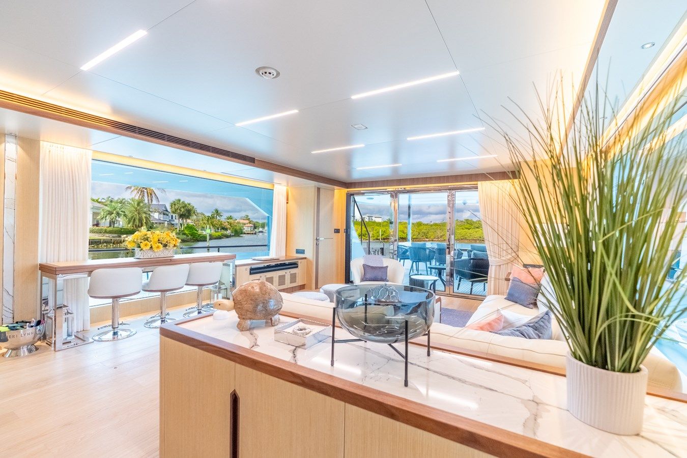 Купить SHERI LYNN - HORIZON MOTOR YACHTS