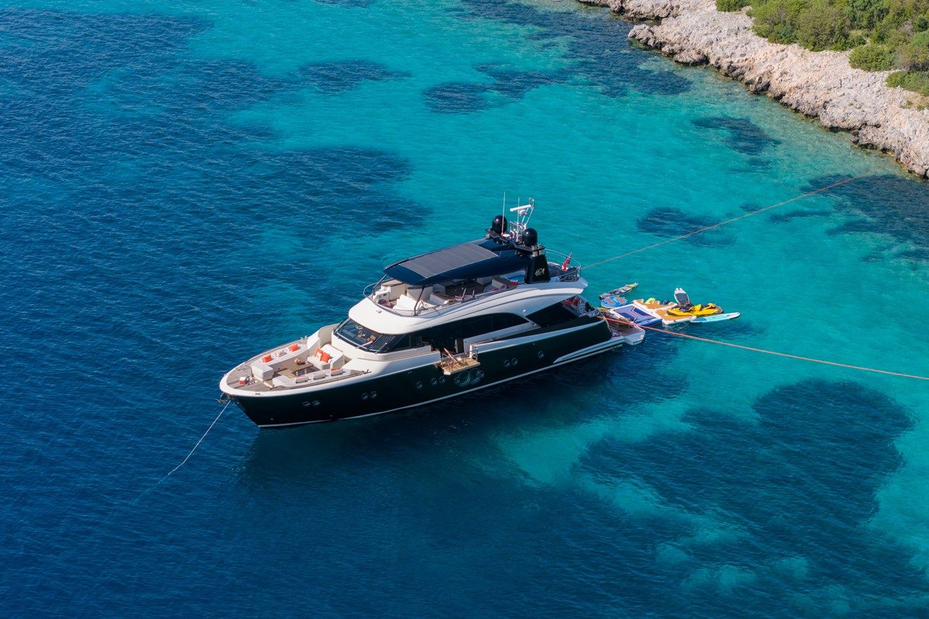 best yacht sales deals BELLA LUNA