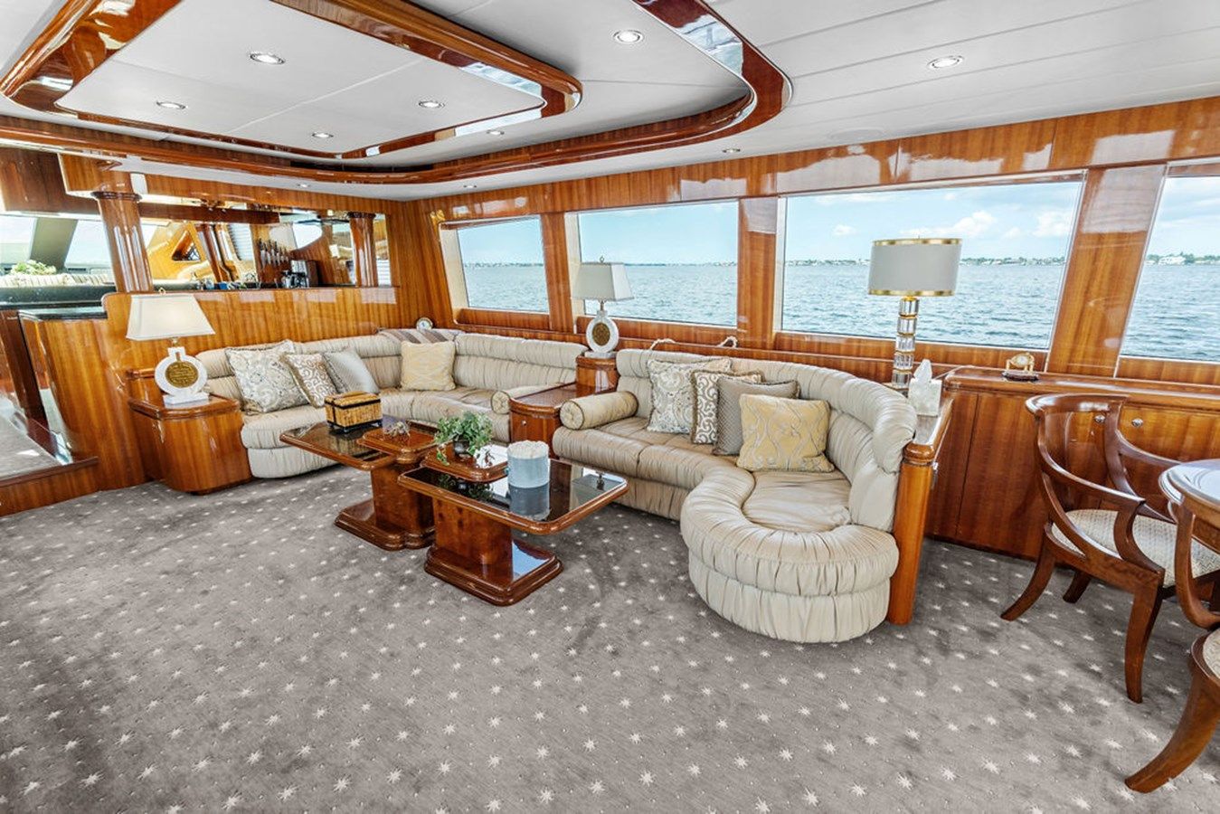 the best price on BABE 82 Skylounge