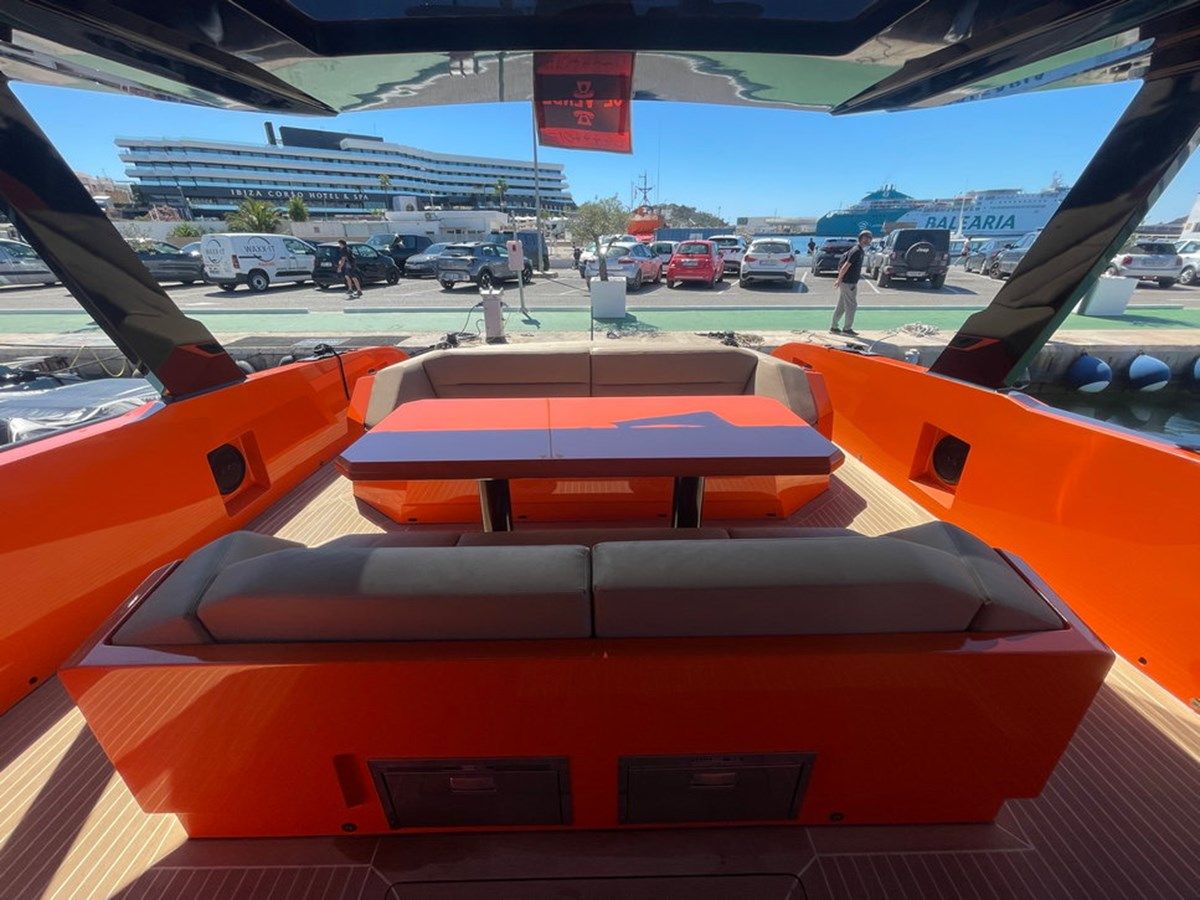 Buy a Vanquish VQ52 2022 at Shestakov Yacht Sales