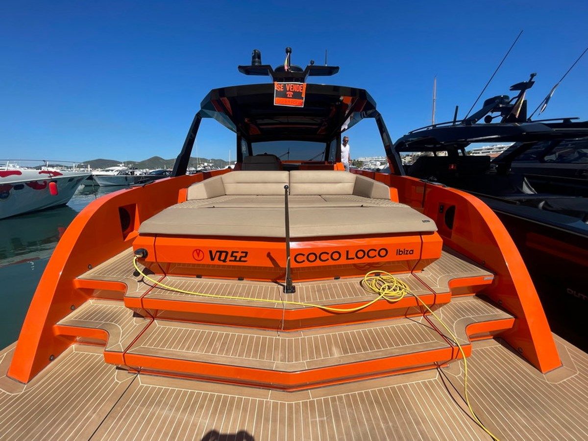 Vanquish VQ52 - VANQUISH YACHTS