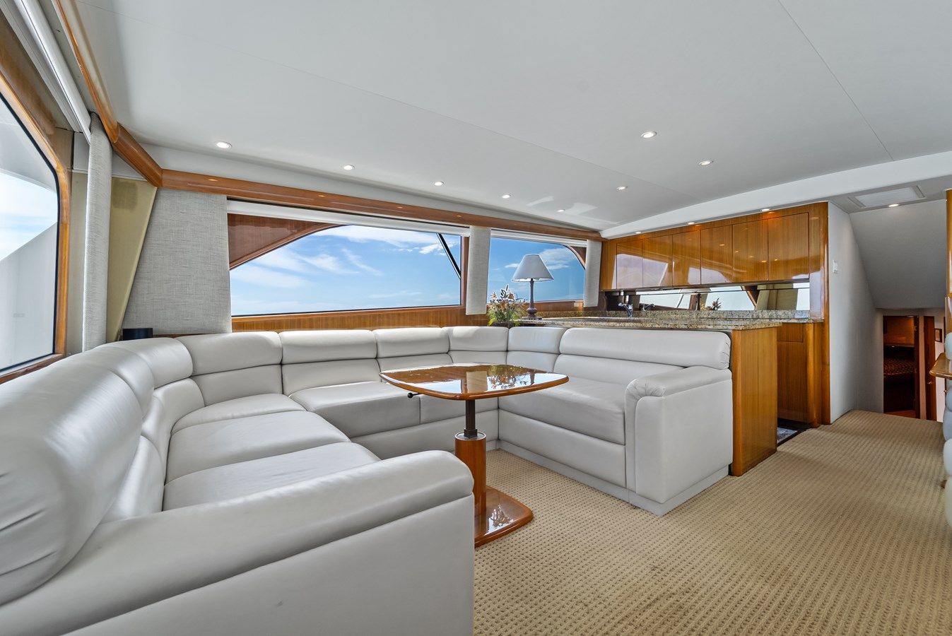 Buy a yacht Après