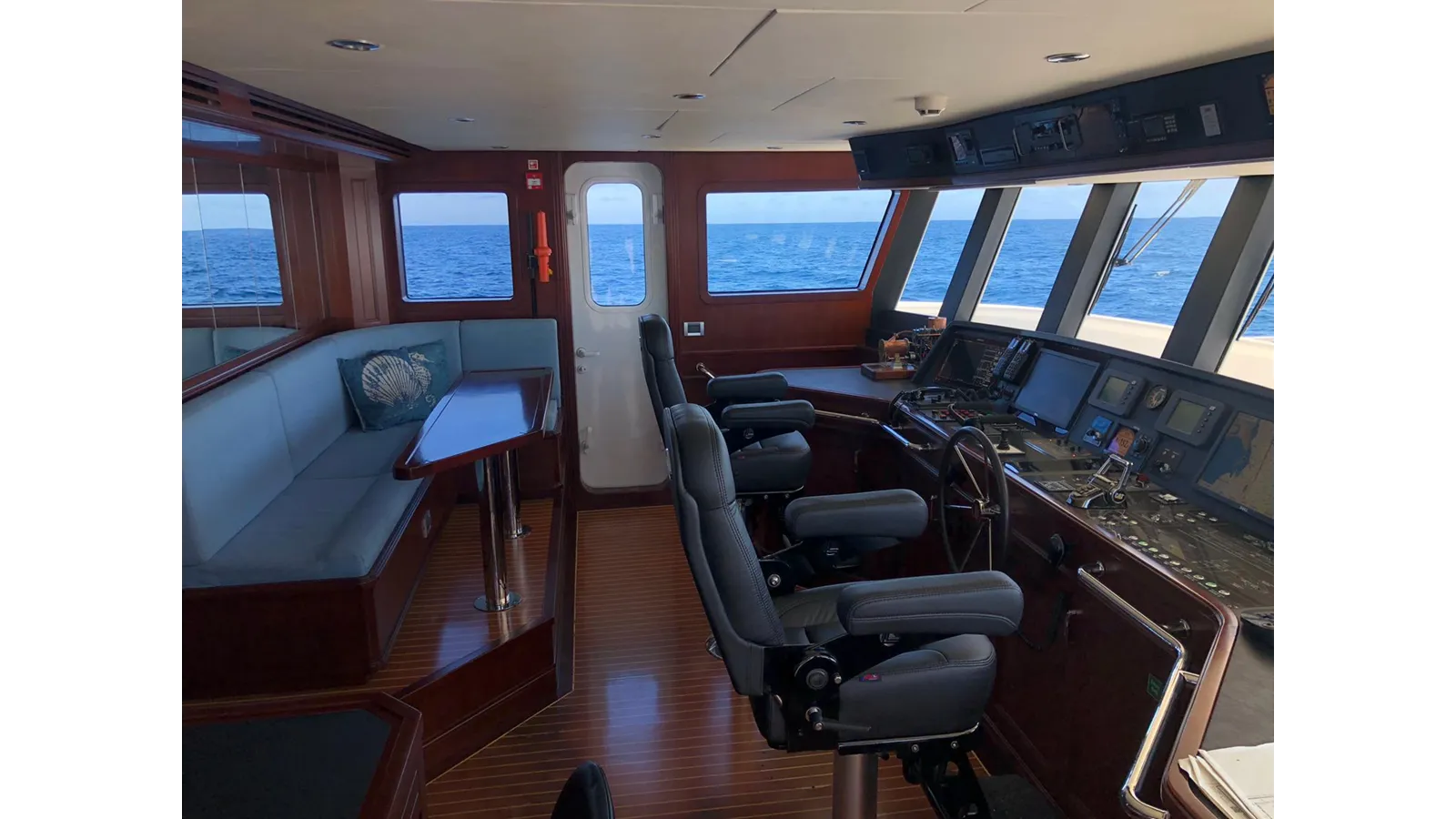 Buy a yacht SAMSARA 2017