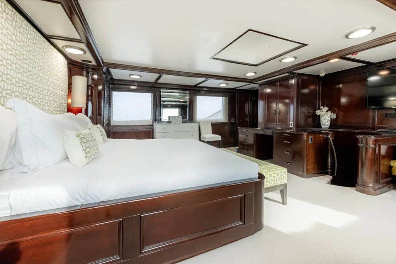 VOYAGER yacht sale