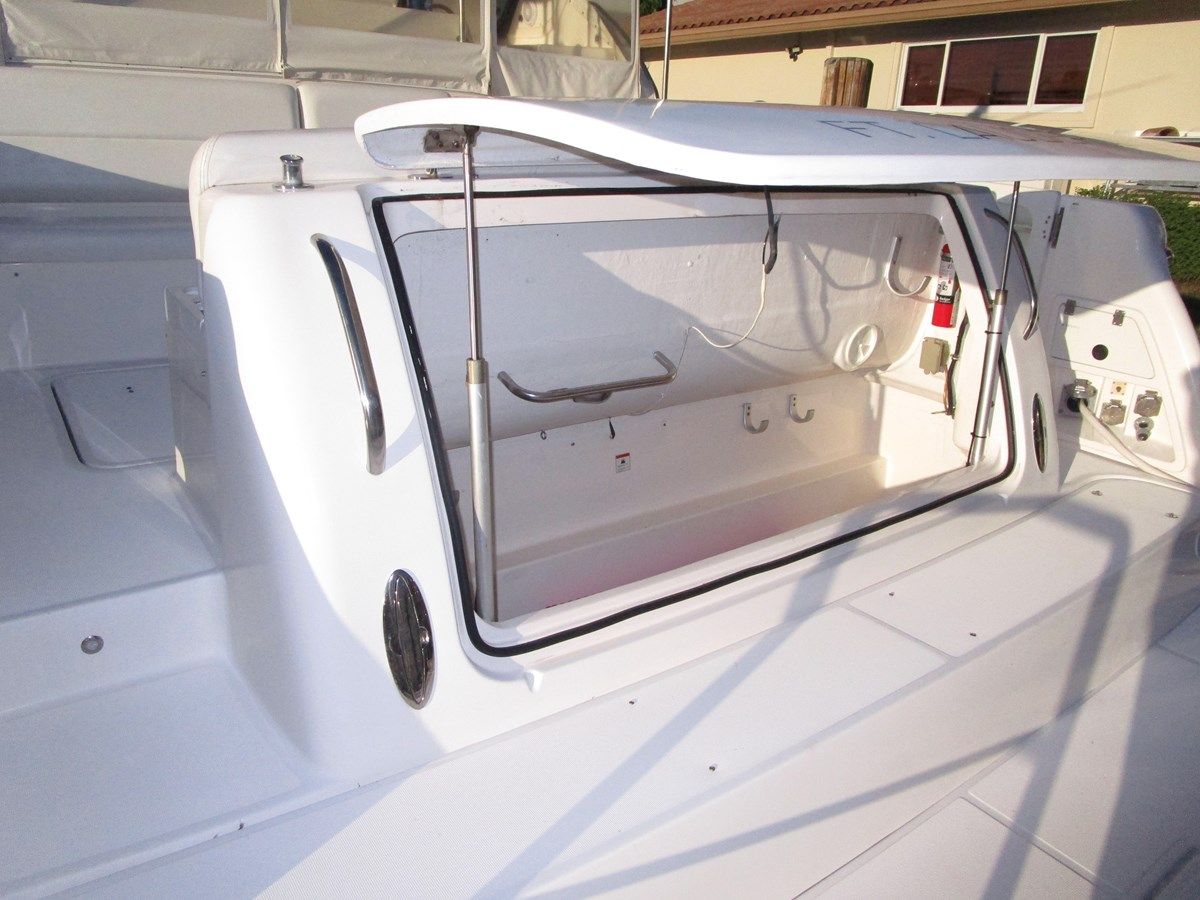 Buy a ENDLESS SUMMER 52 at Shestakov Yacht Sales