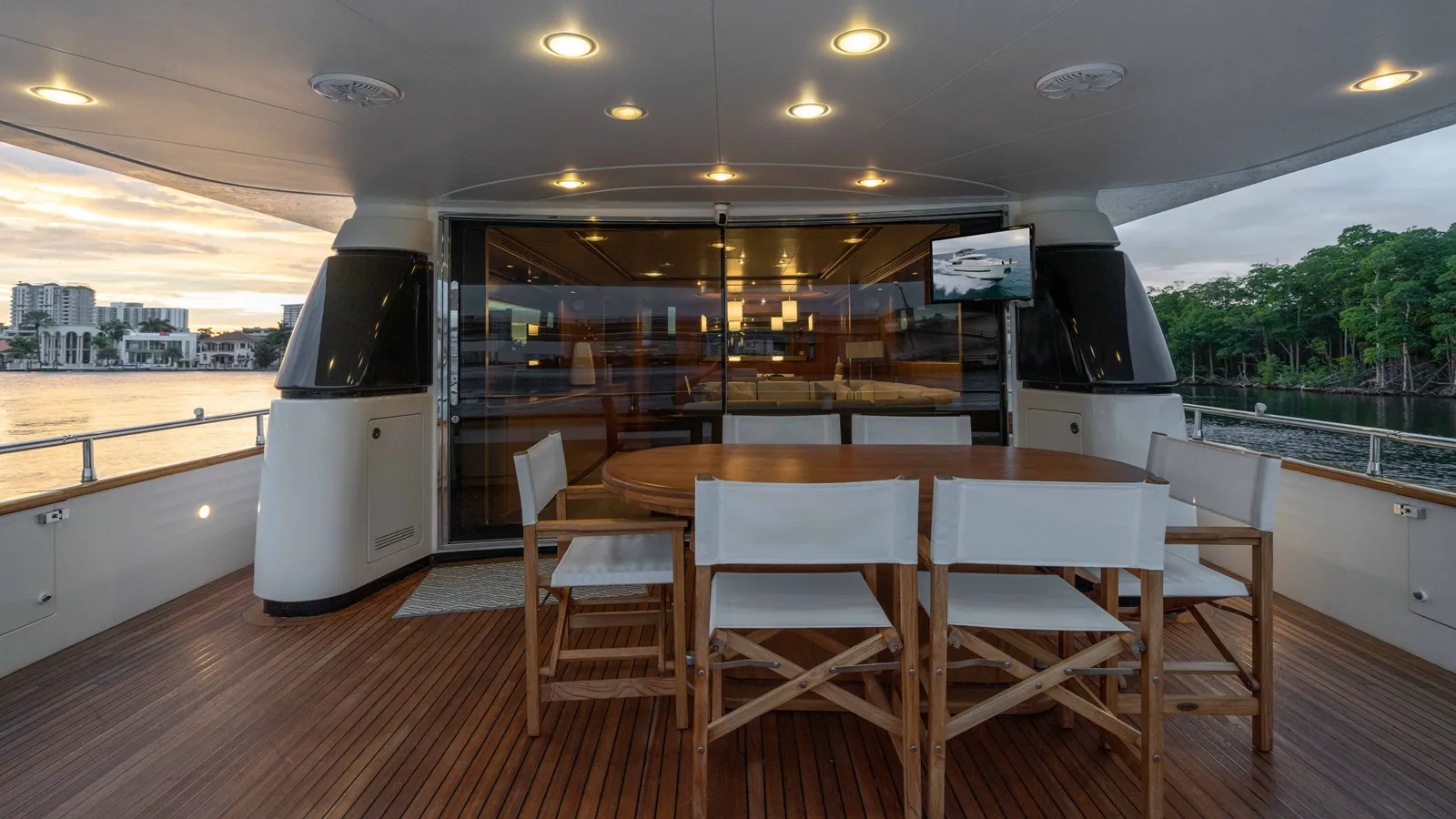 best yacht sales deals LOSAND 82