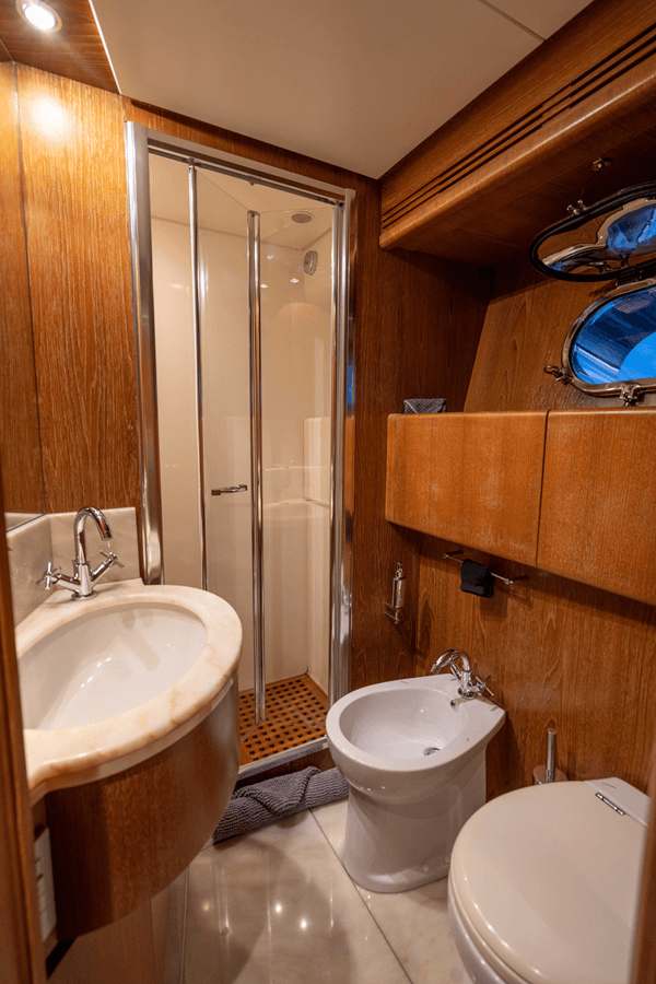 best yacht sales deals LOSAND - Sanlorenzo
