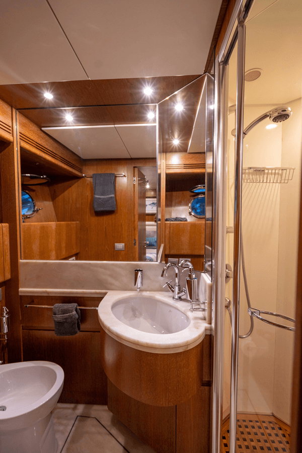 Buy a yacht LOSAND 2005