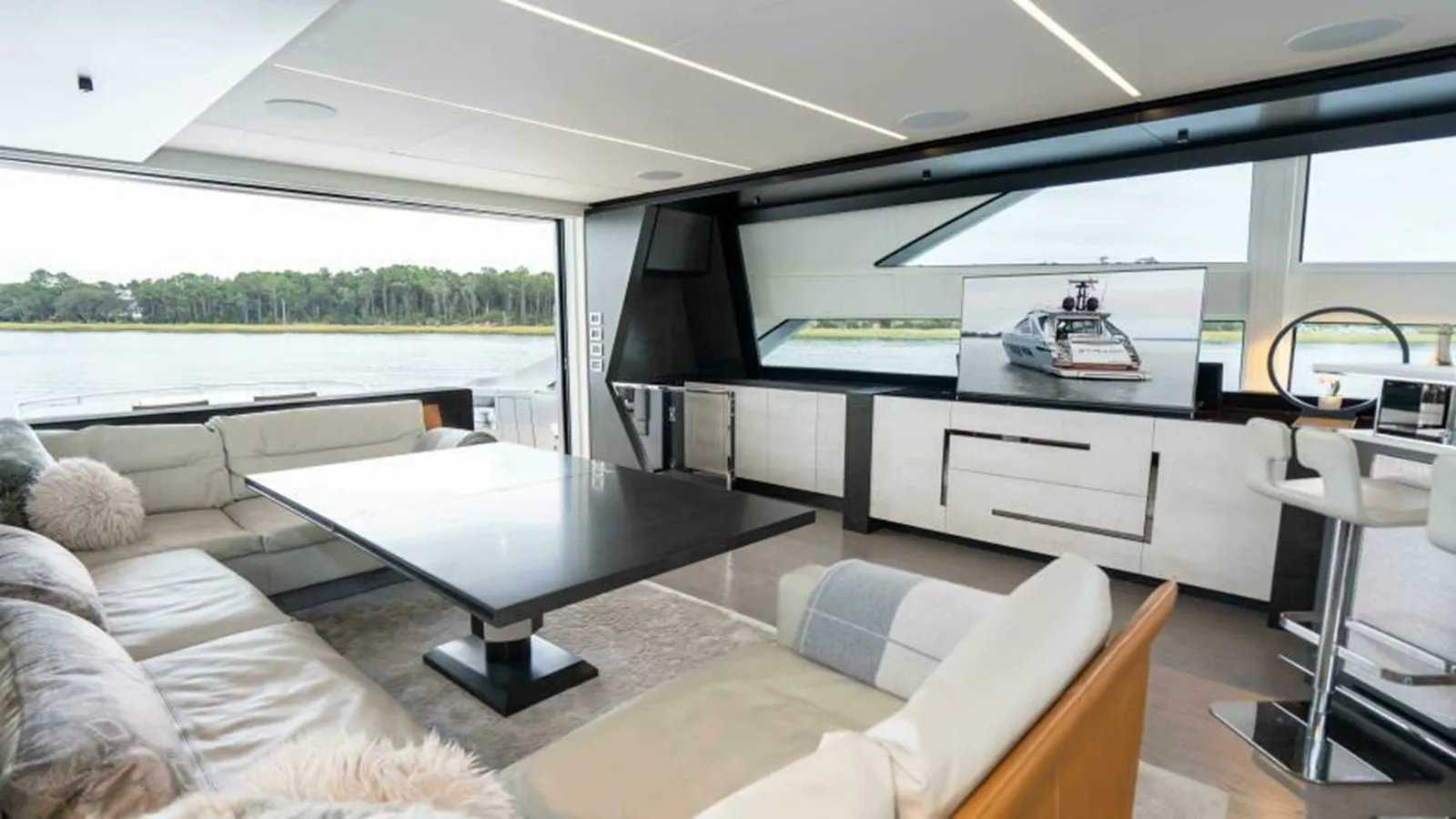 STALLION 2022 price