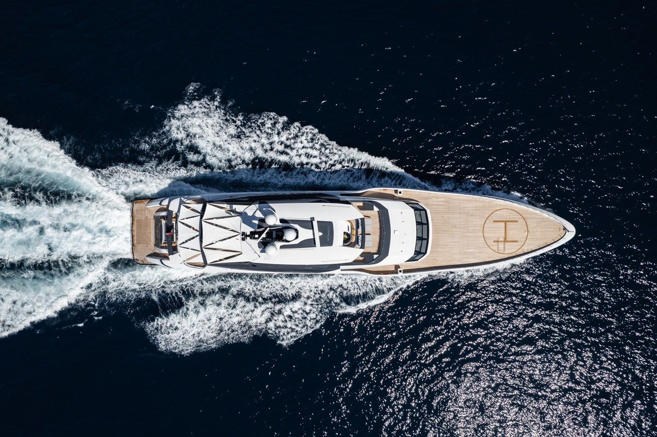 Buy a MALIA 255 at Shestakov Yacht Sales