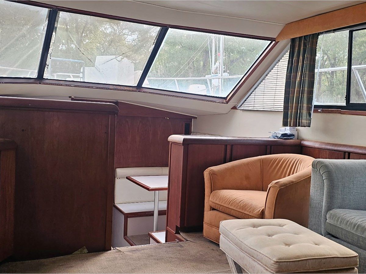 the best price on 48' Californian 1989 4806 Aft Cabin - CALIFORNIAN