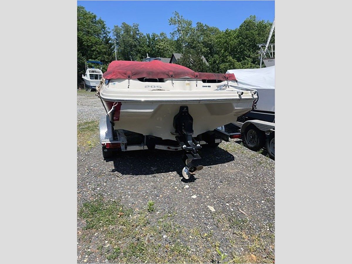 Buy a yacht 21' Sea Ray 2008 205 SPORT 2008