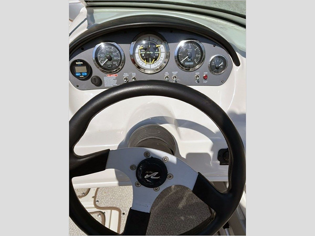 21' Sea Ray 2008 205 SPORT