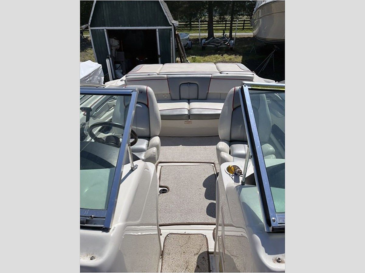 best yacht sales deals 21' Sea Ray 2008 205 SPORT 21