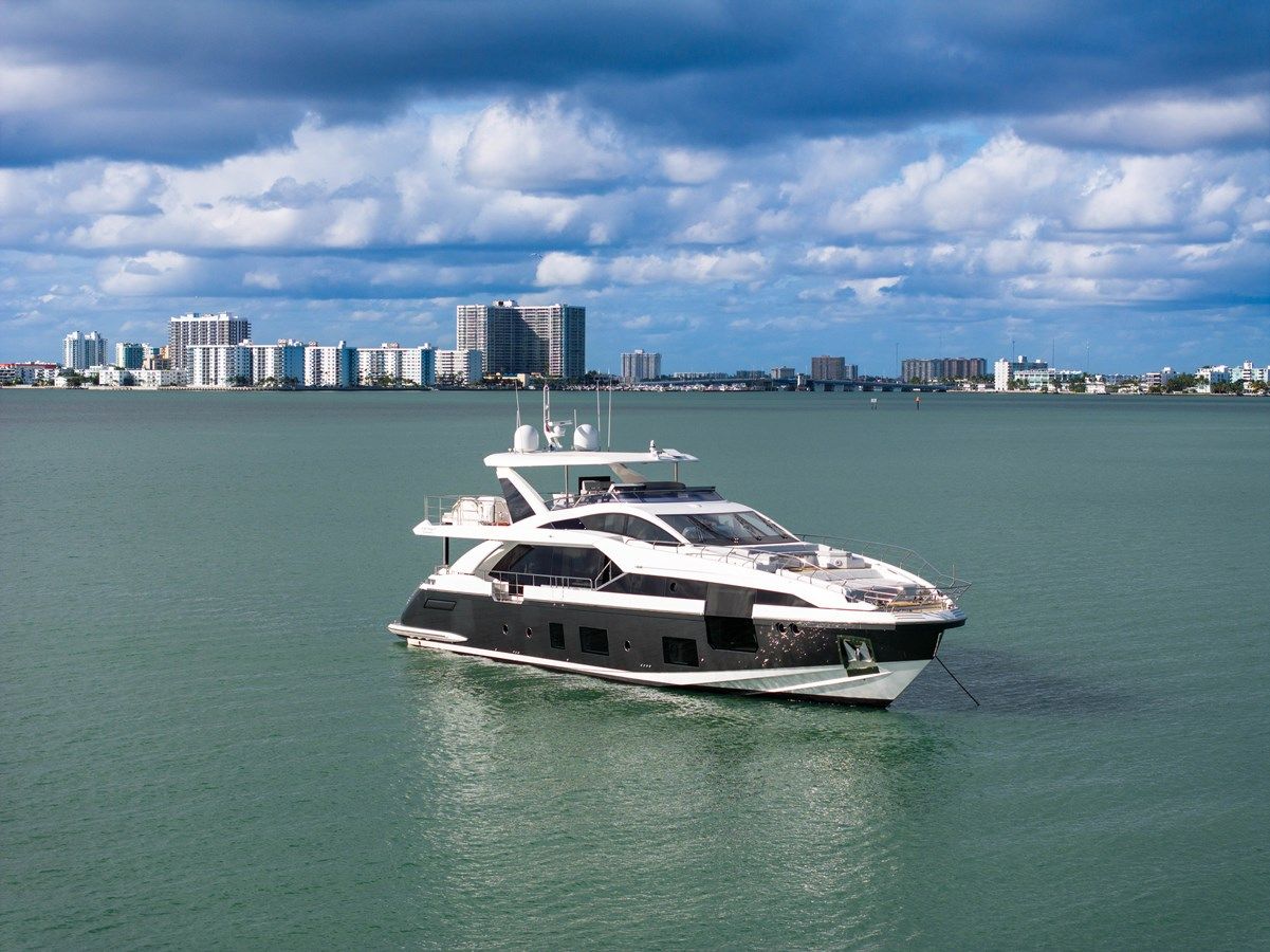 the best price on Azimut Grande 27