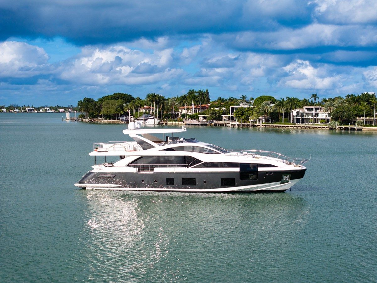 Buy a yacht Azimut Grande 27 2019