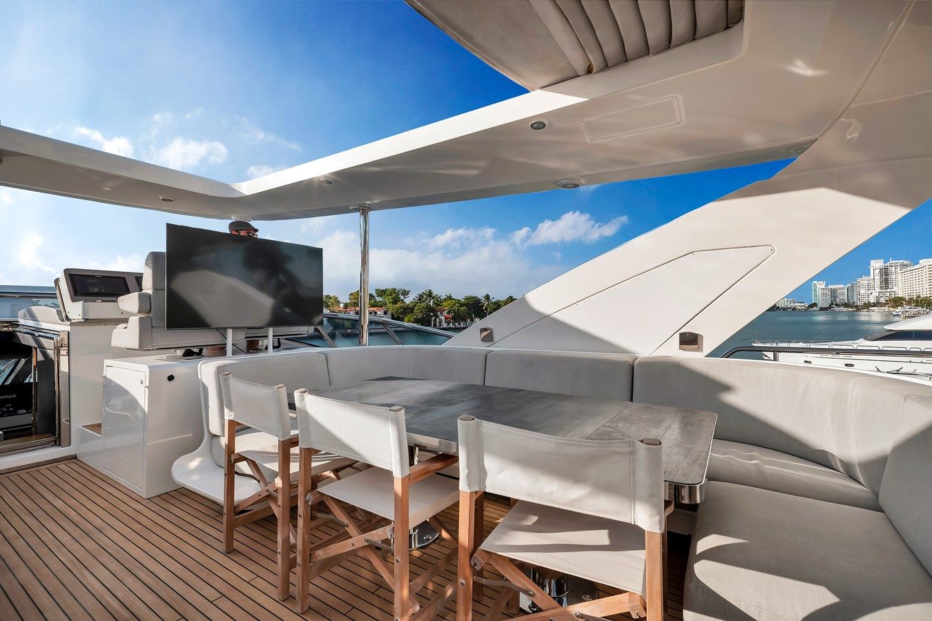 Azimut Grande 27 88