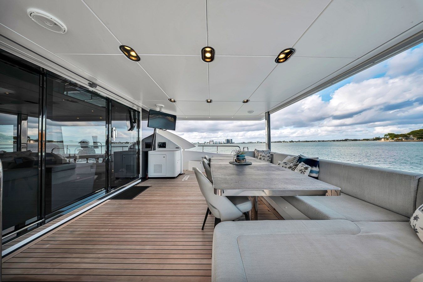 Azimut Grande 27 2019