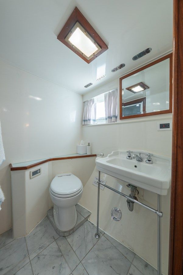 best yacht sales deals INNISFAIL 91