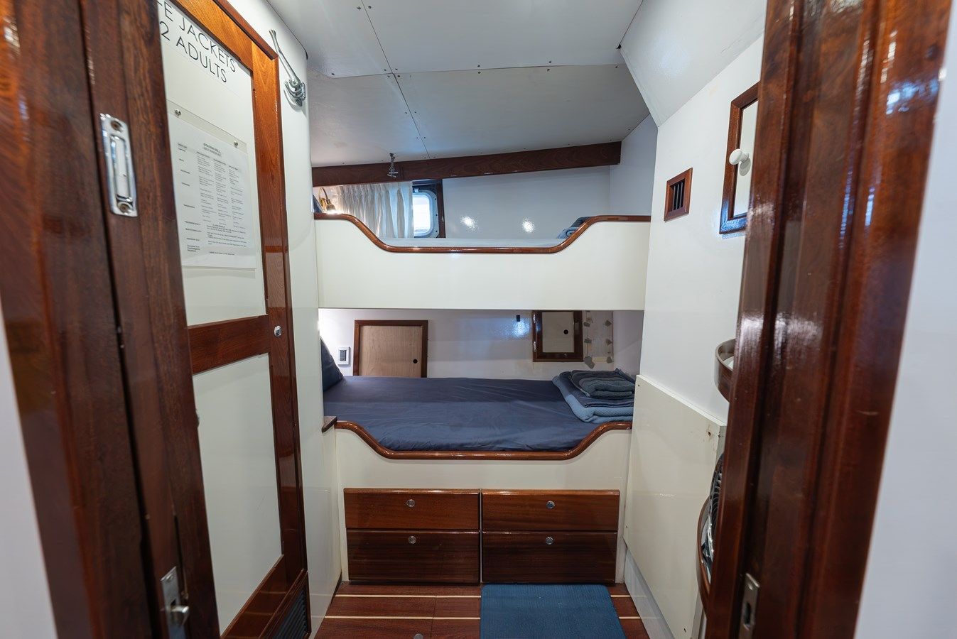 Buy a yacht INNISFAIL