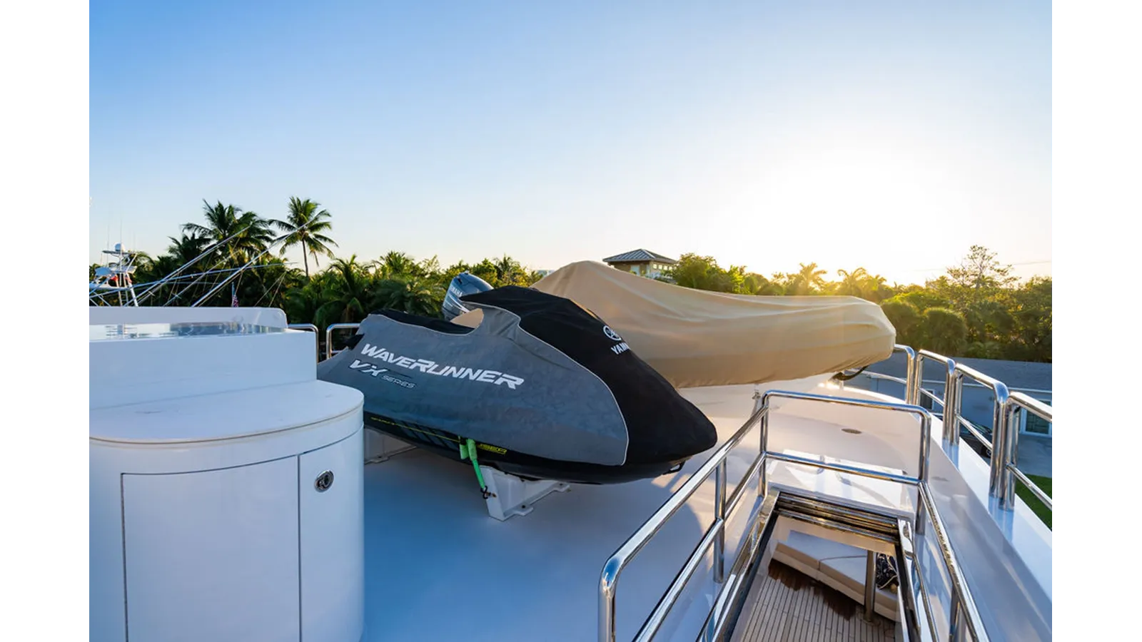 best yacht sales deals TRUE NORTH Trideck