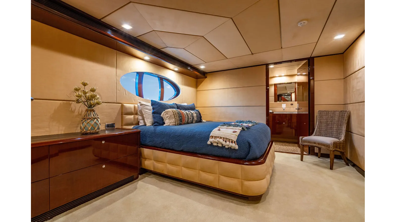 Buy a TRUE NORTH at Shestakov Yacht Sales