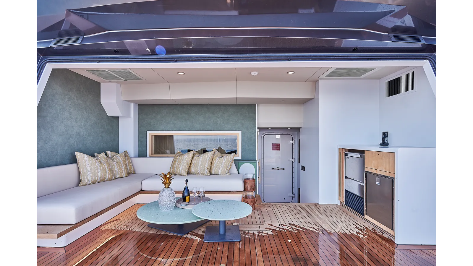 Купить яхту ONE ZERO 2024 в Shestakov Yacht Sales