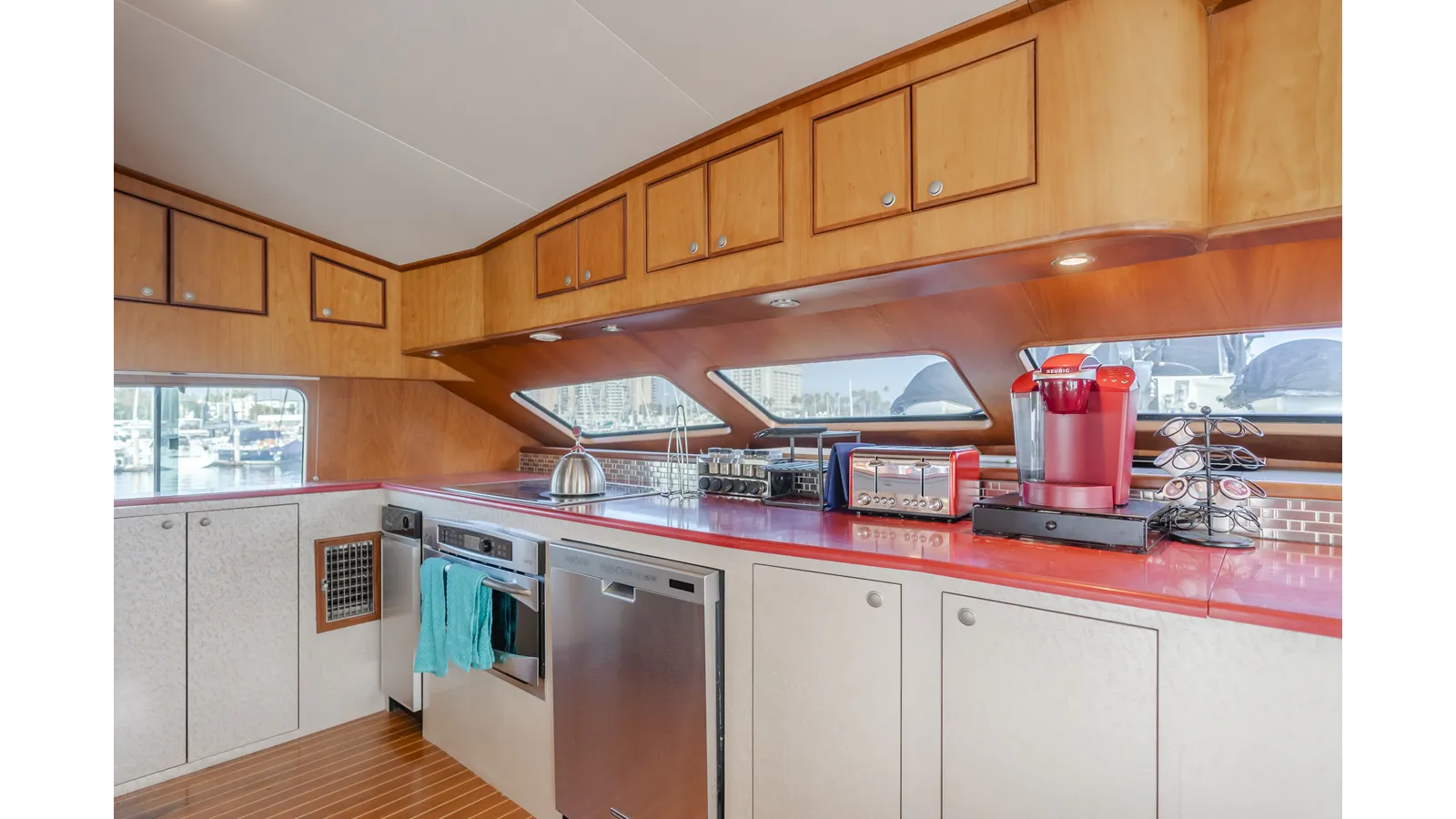 best yacht sales deals Tribeless 70