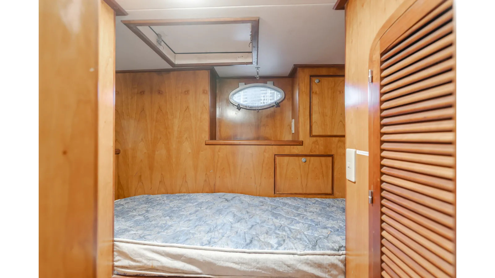 best yacht sales deals Tribeless 70 Sportfisher