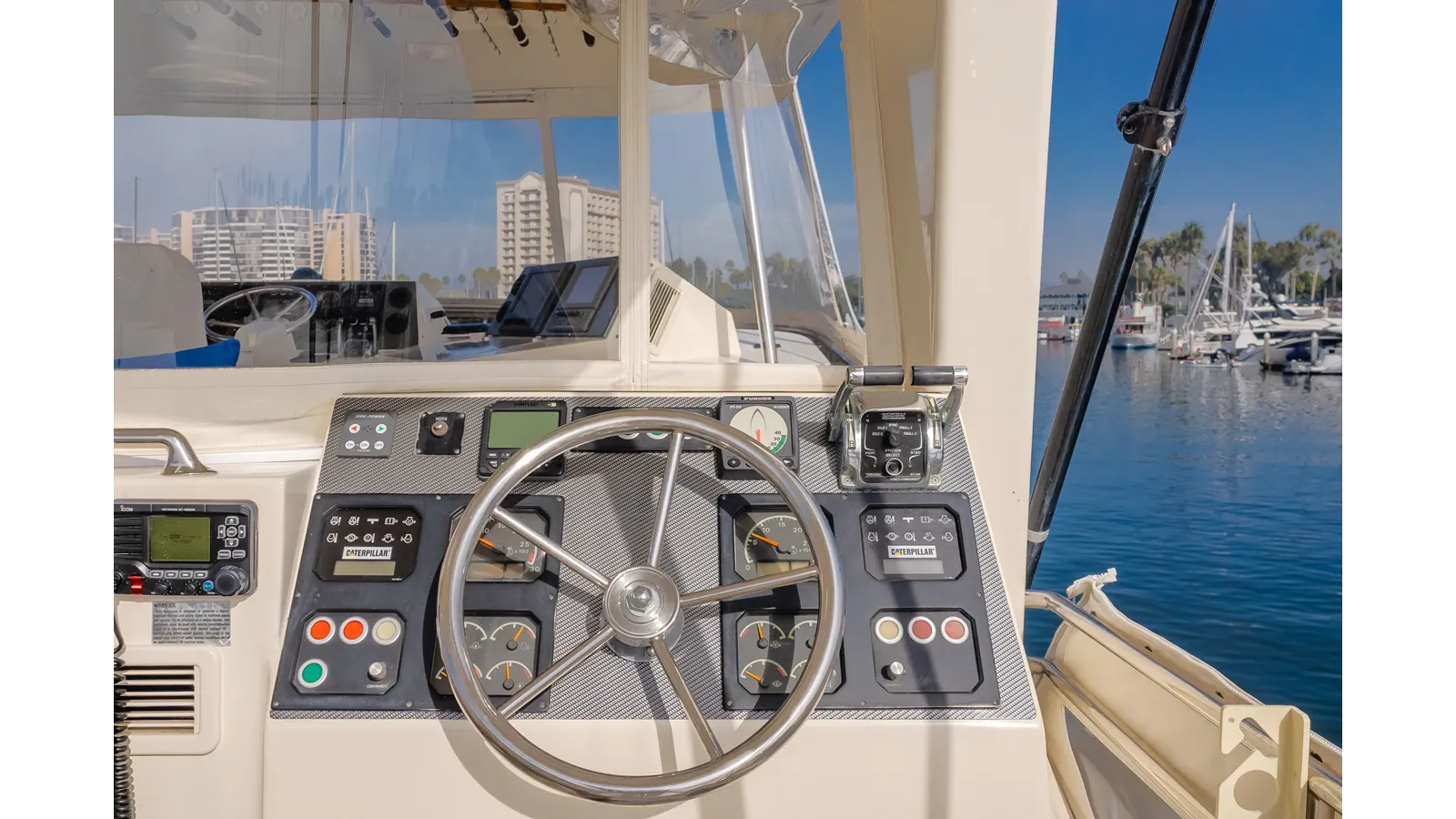 Tribeless 70 Sportfisher