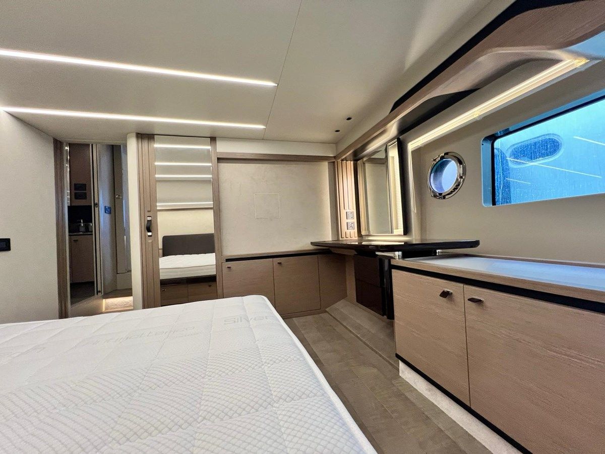 Absolute Navetta 52 - Absolute Yachts price