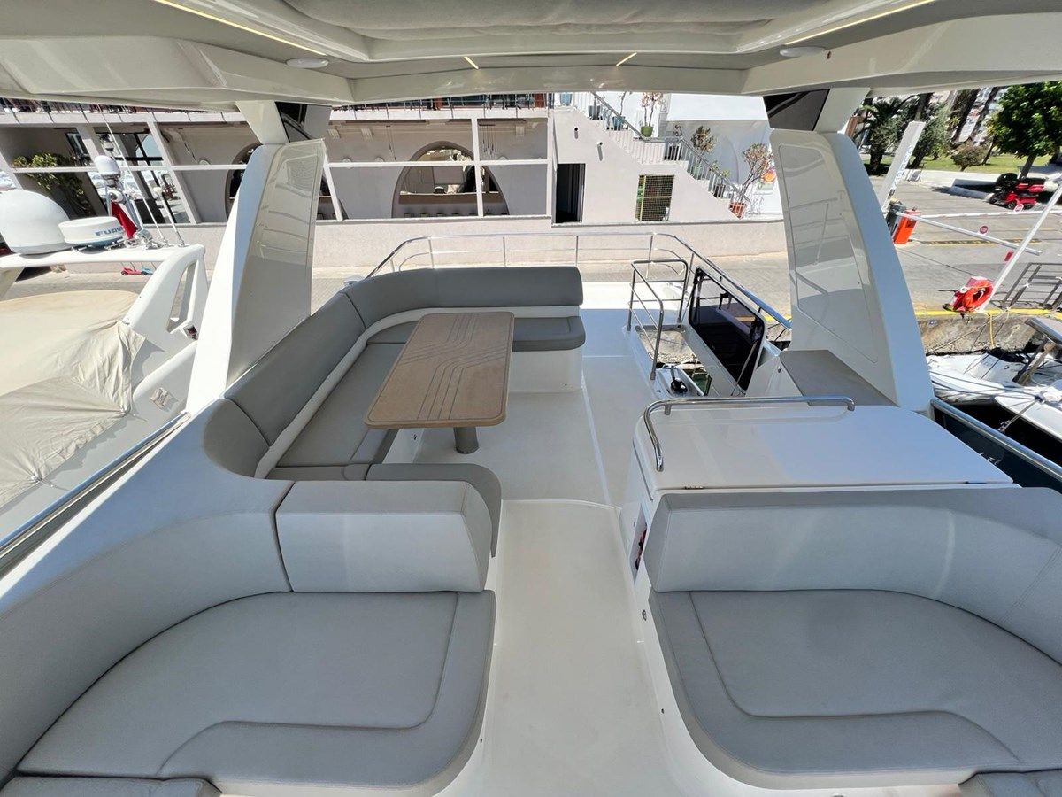 Buy a Absolute Navetta 52 Navetta 52 at Shestakov Yacht Sales