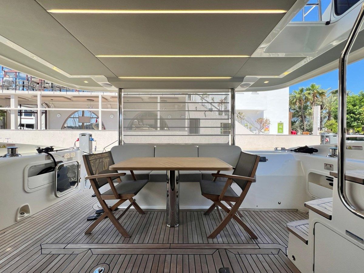 Absolute Navetta 52 52 yacht sale