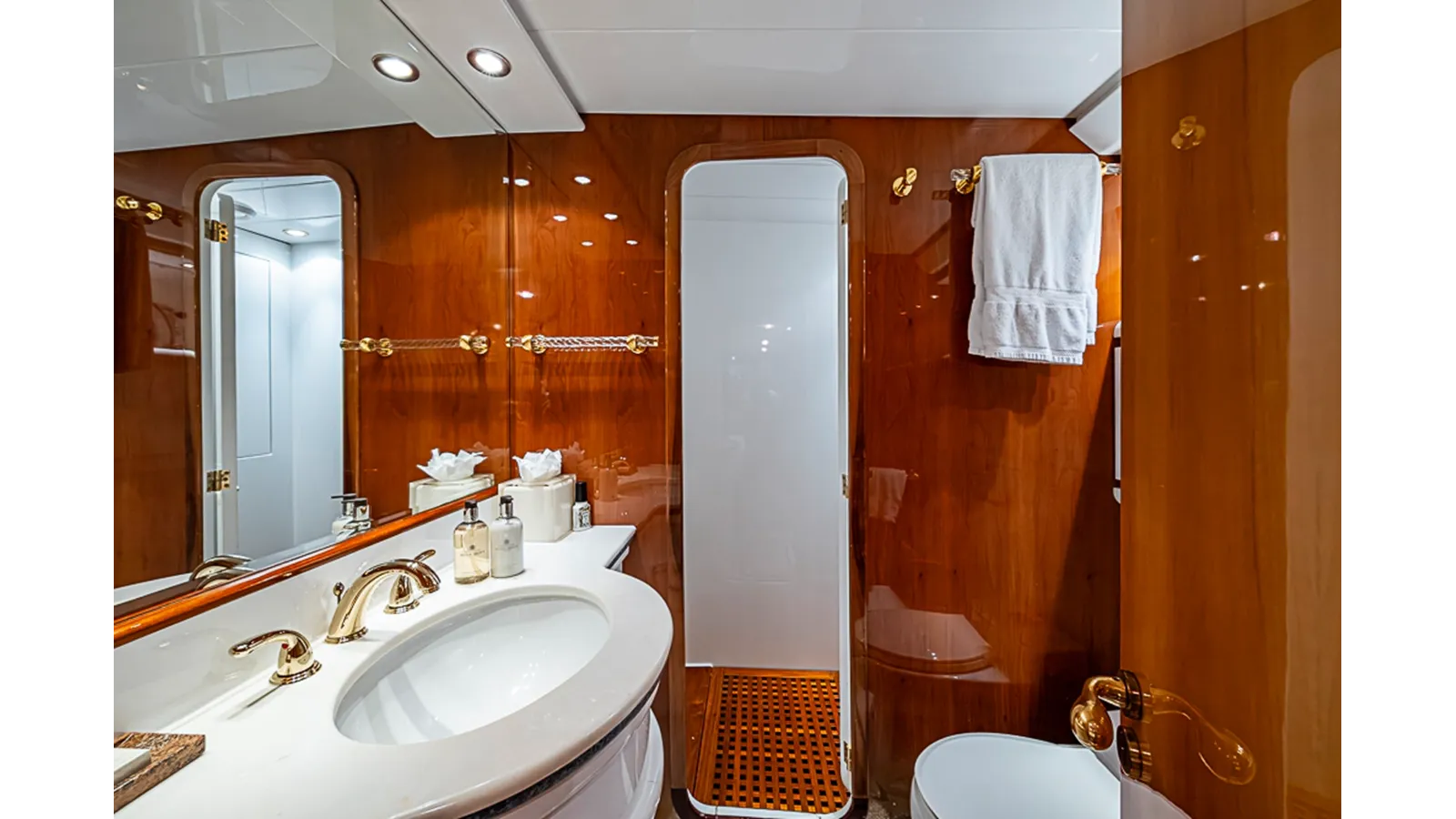 SHALIMAR - Benetti price