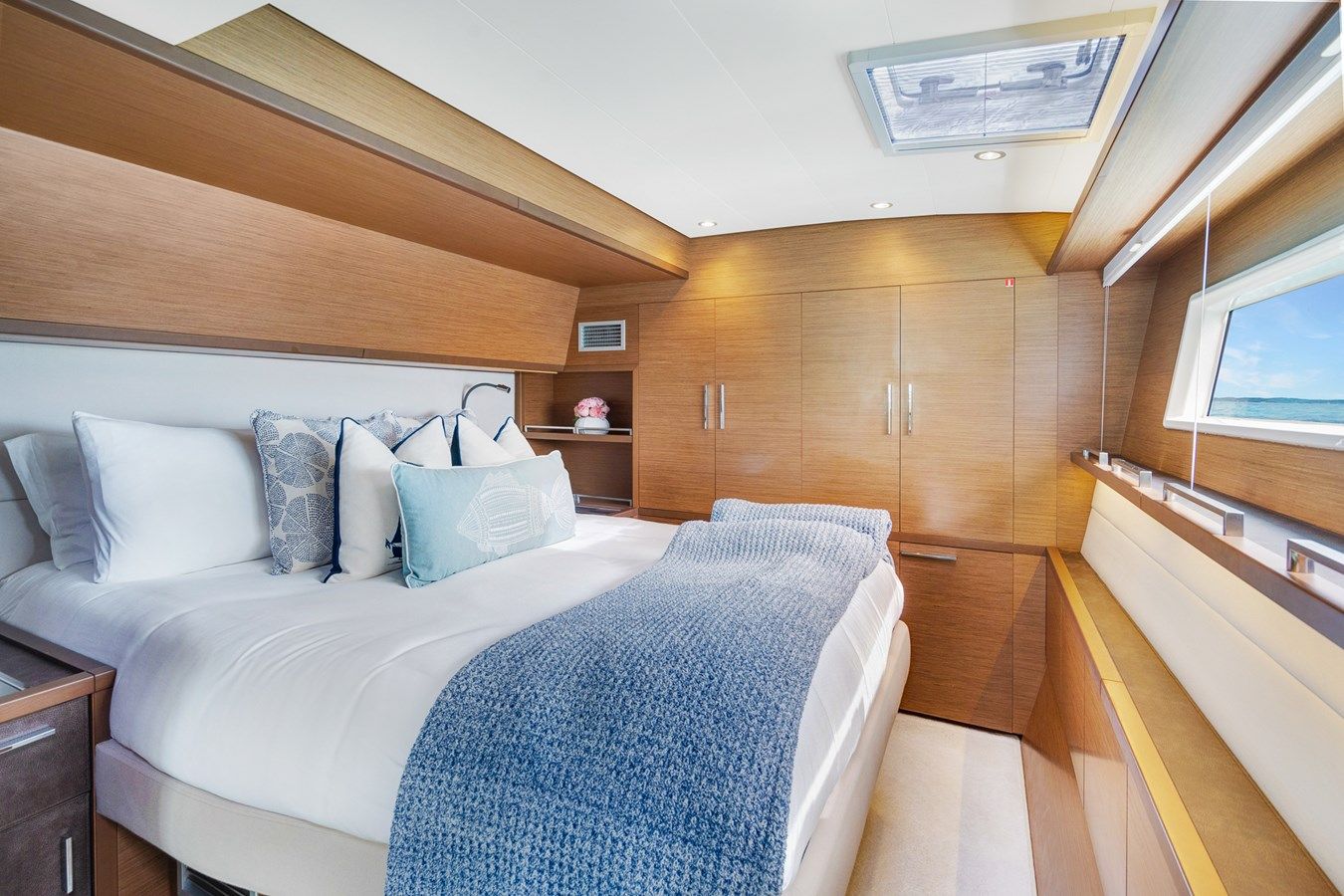 PLAYTIME 63 yacht sale