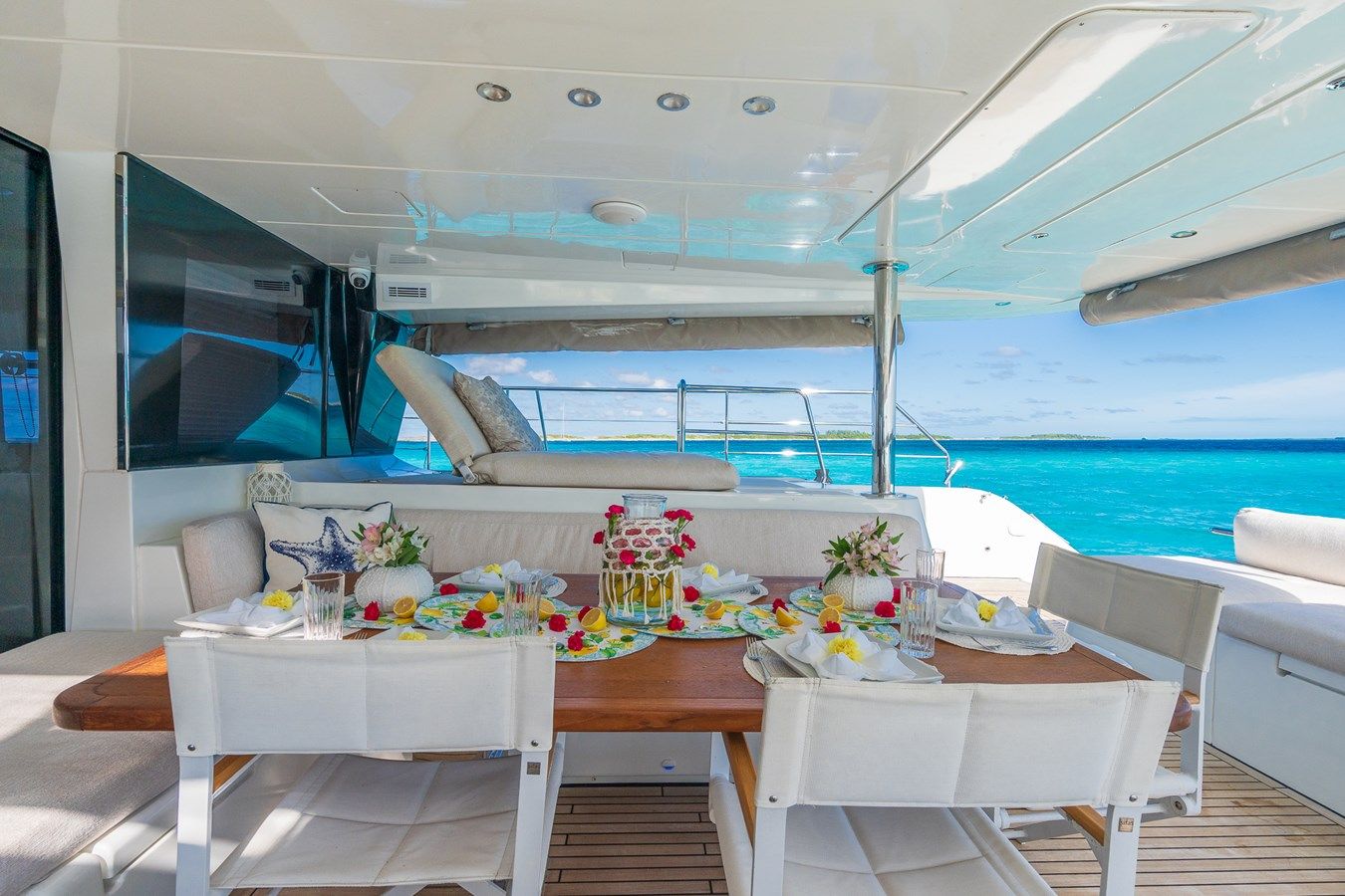 best yacht sales deals PLAYTIME - Lagoon