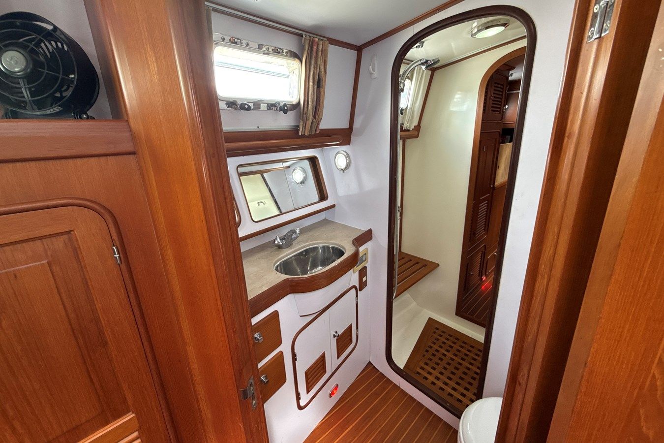 EMMI yacht sale