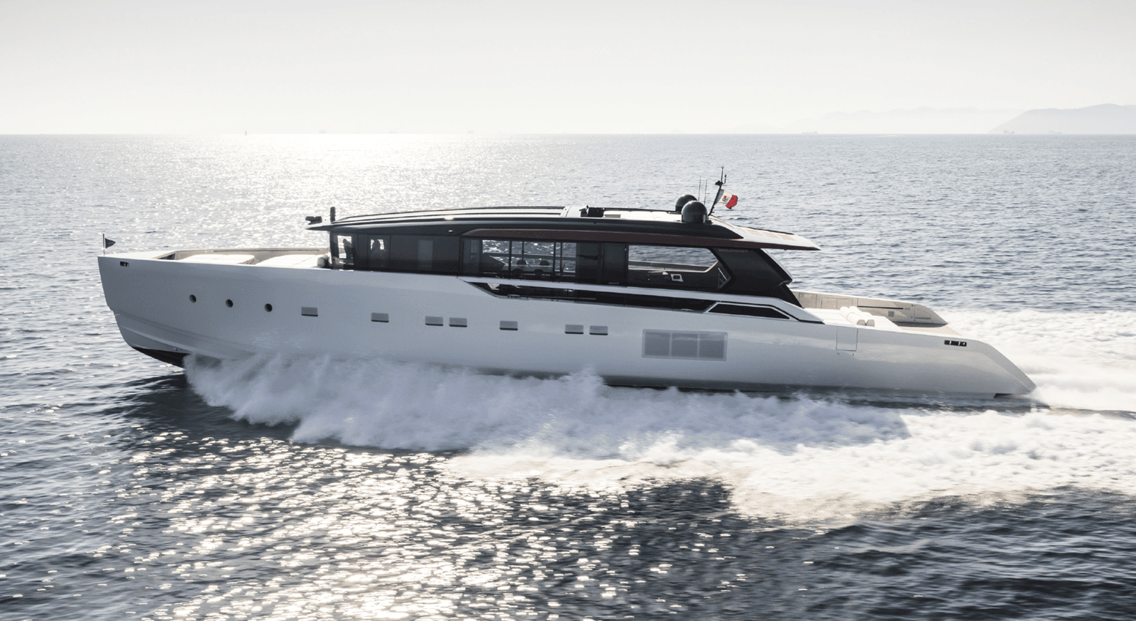 best yacht sales deals STEEL IT - Sanlorenzo